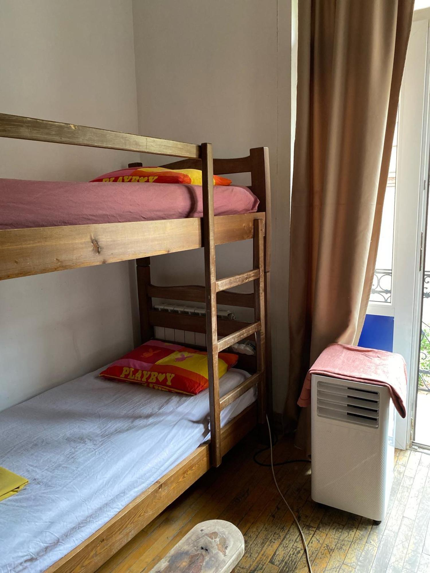 Diwan Hostel Tbilisi Kamer foto