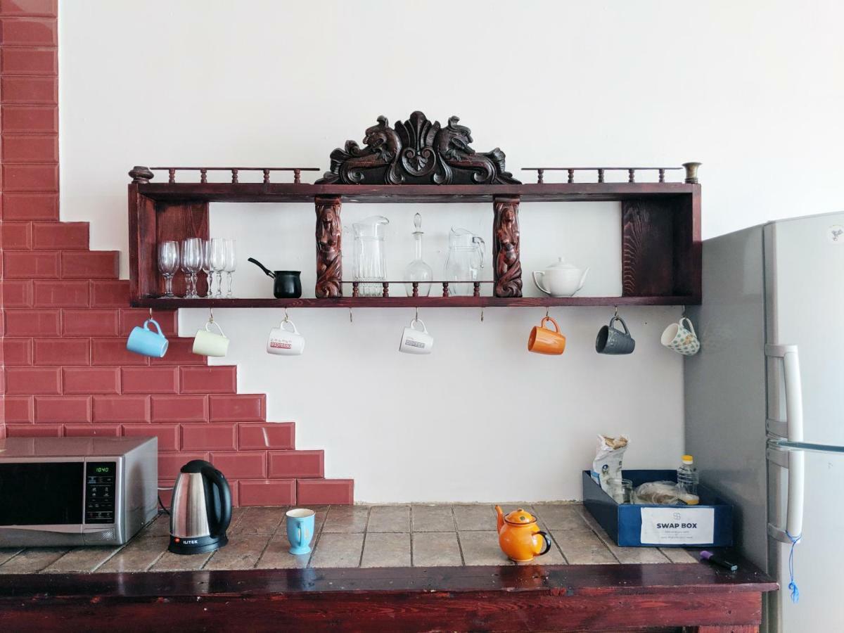 Diwan Hostel Tbilisi Buitenkant foto